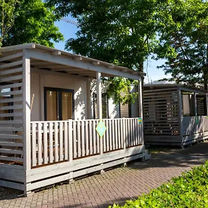 2* פארק נופש Hu Camping In Town
